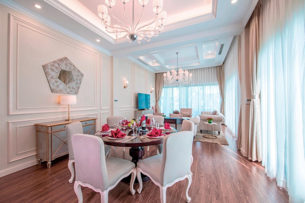 Melia Vinpearl Cam Ranh Beach Resort 60/74