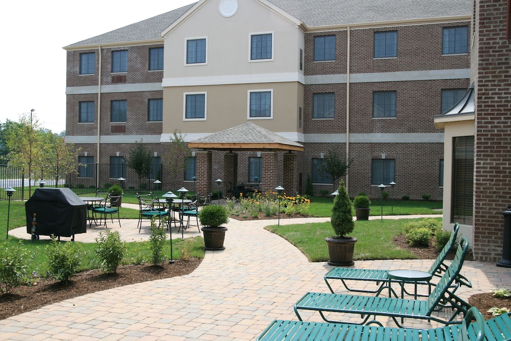 Staybridge Suites Akron-Stow-Cuyahoga Falls 5/65