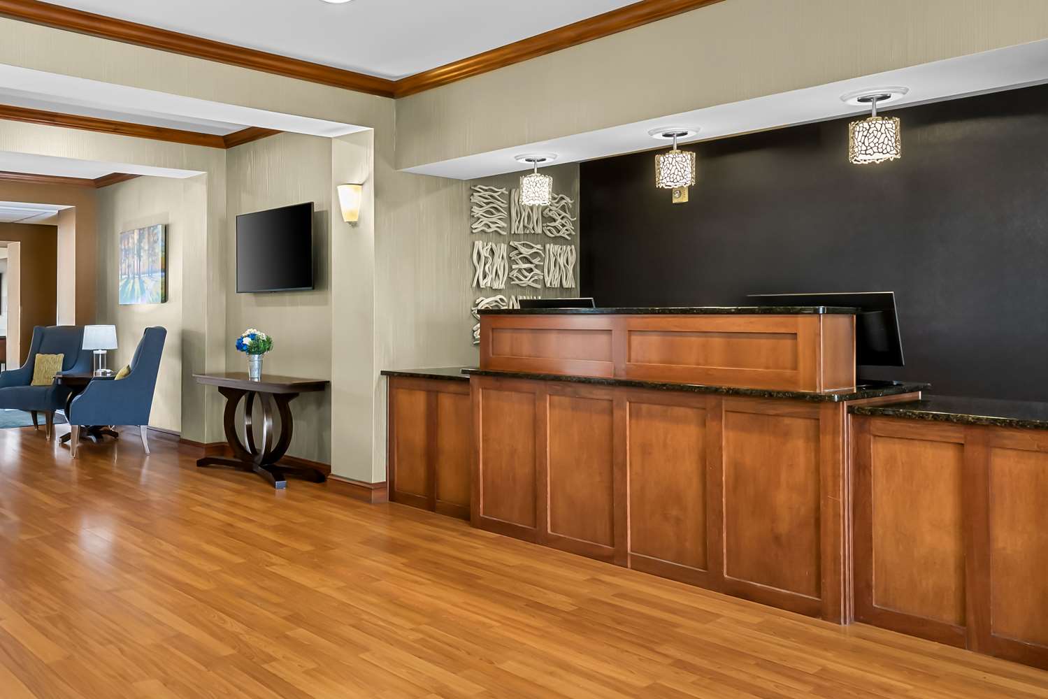 Best Western Legacy Inn & Suites Beloit/South Beloit 1/13
