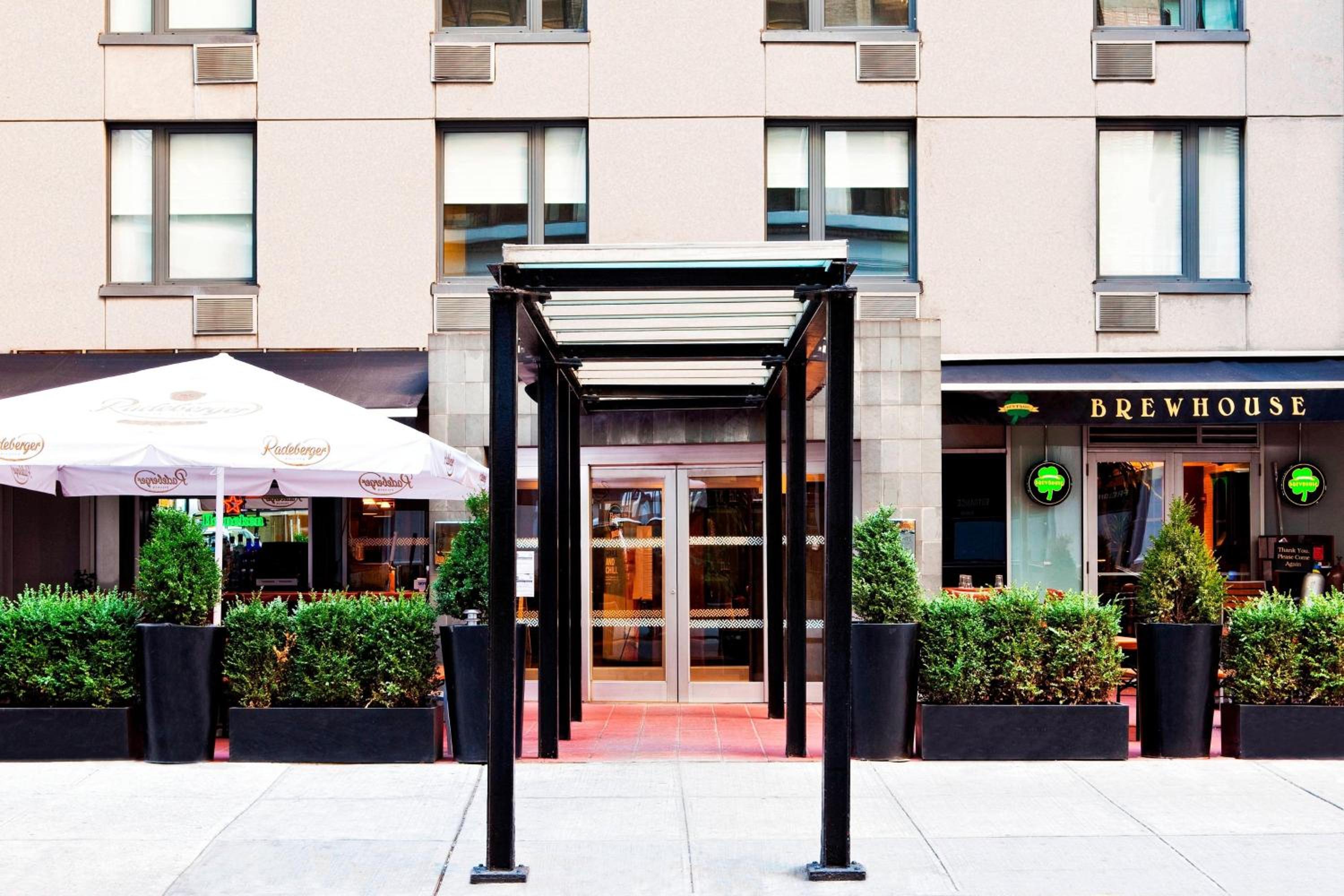 The Chelsean New York Hotel 1/23