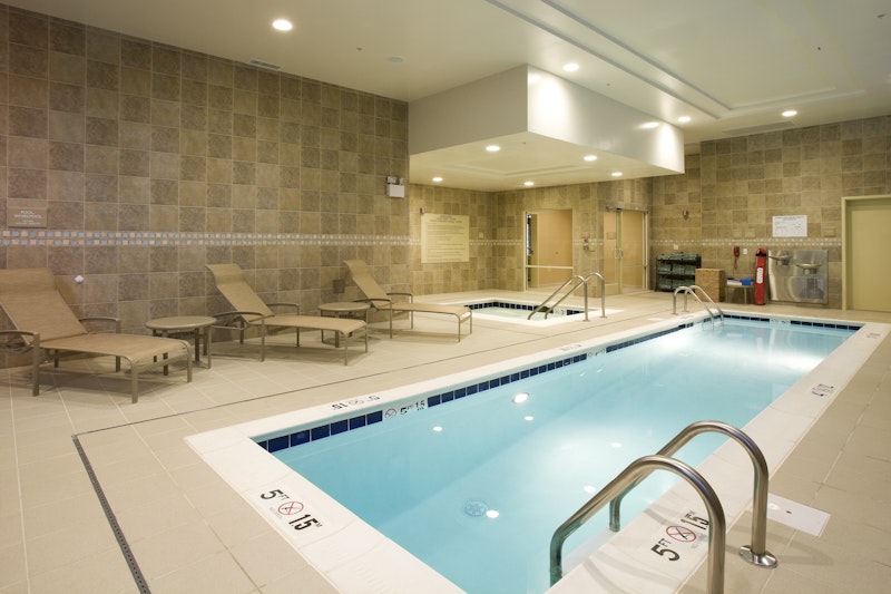 Hilton Garden Inn Arlington Shirlington 4/19