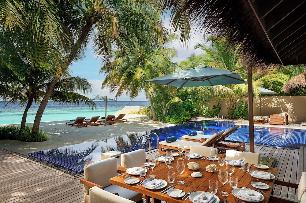 Huvafen Fushi 87/105