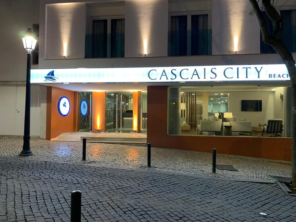 Cascais City & Beach Hotel 8/42