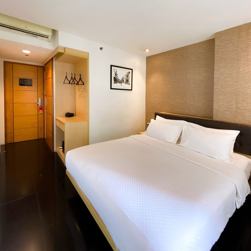 M Hotel Jakarta 39/67