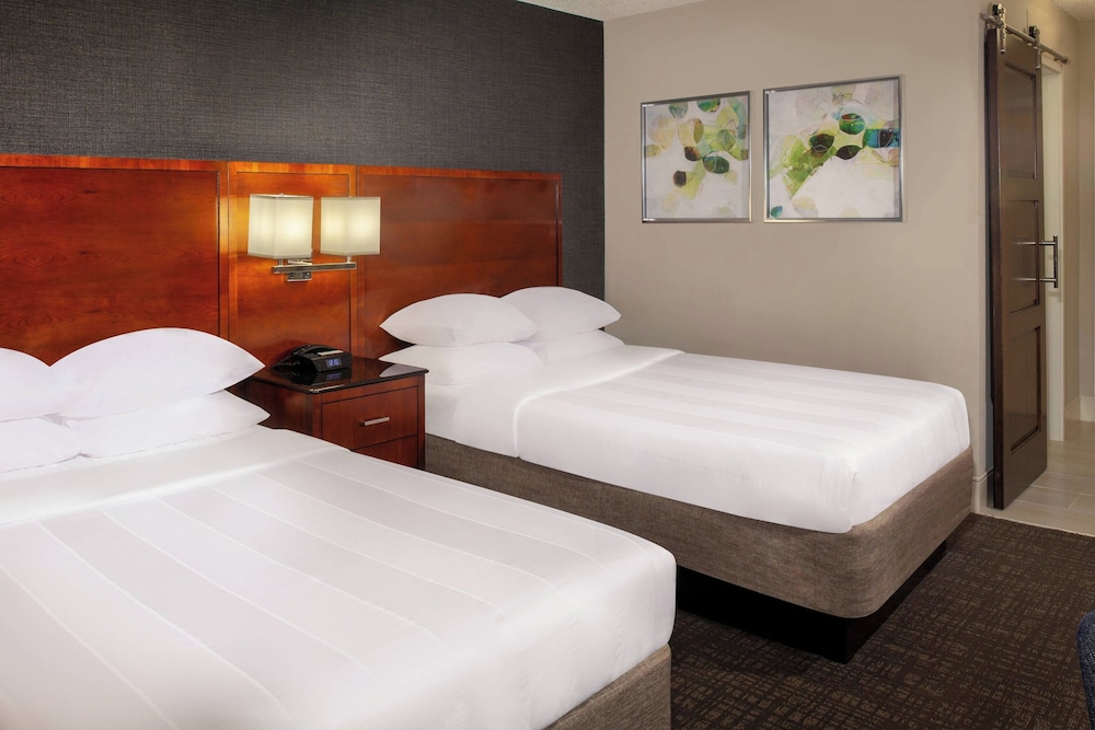 غرفة كلوب بسريرين كوين، Marriott Research Triangle Park 2/10
