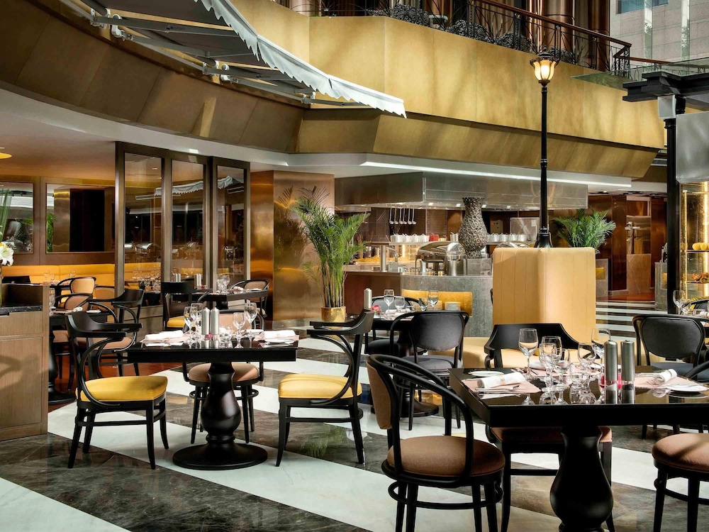 Sofitel Zhengzhou International 31/48