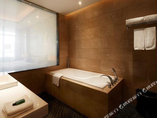 Minyoun Langzhong Ancient City Resort 30/30