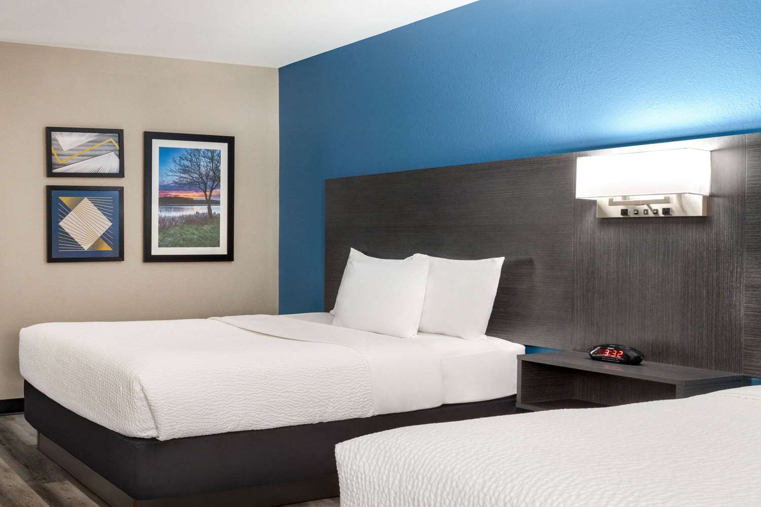 La Quinta Inn & Suites by Wyndham Chicago Tinley Park 20/47