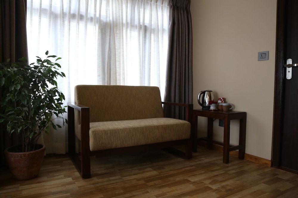 Sabila Boutique Hotel Pvt. Ltd. 34/46