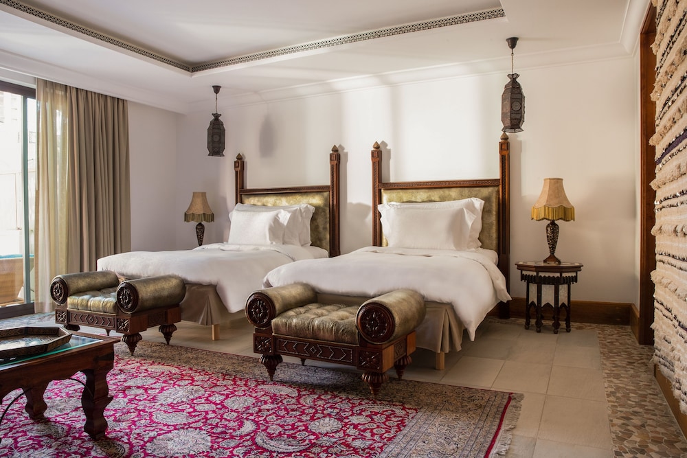 Jumeirah Dar Al Masyaf 8/81