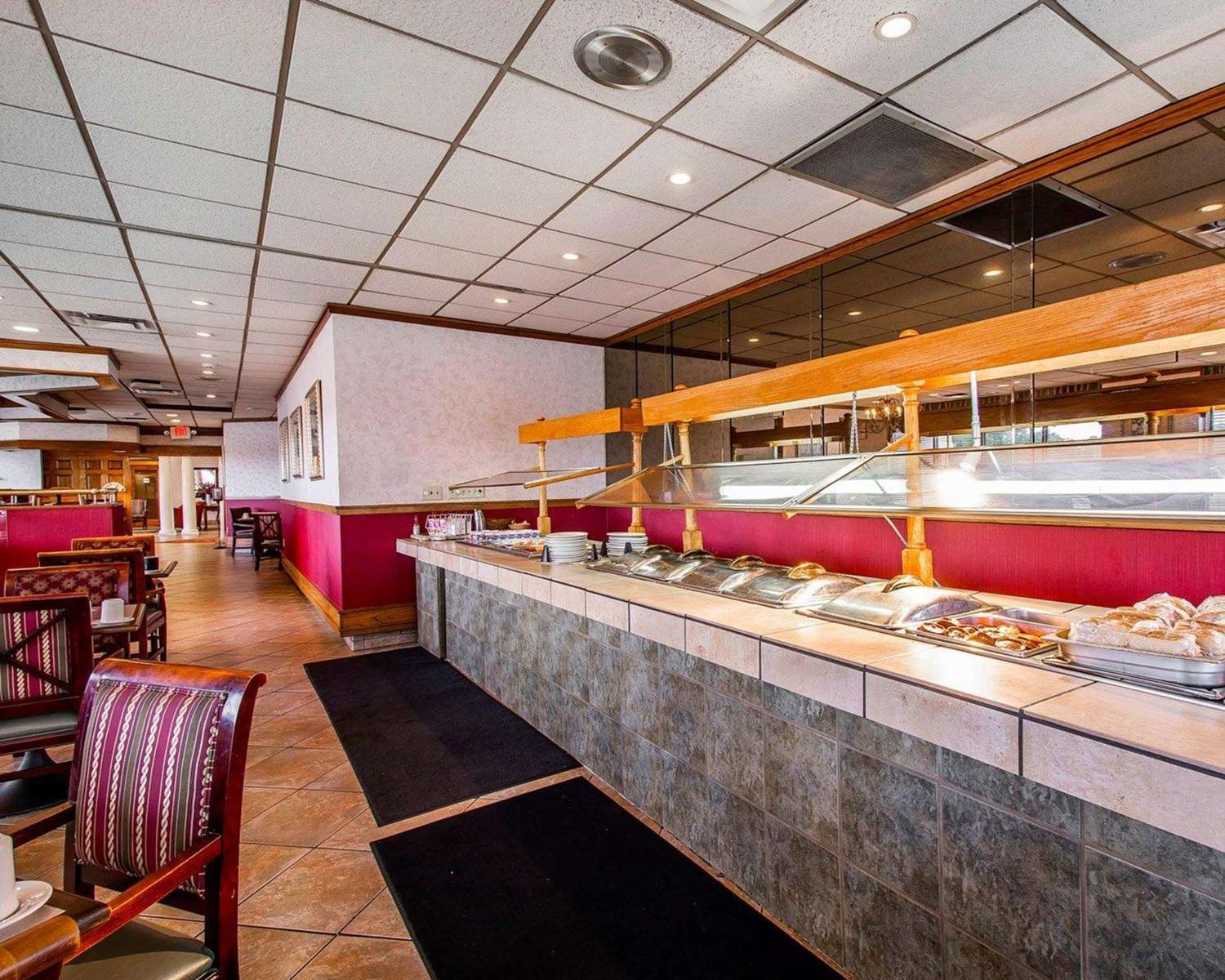 restaurant cafeteria