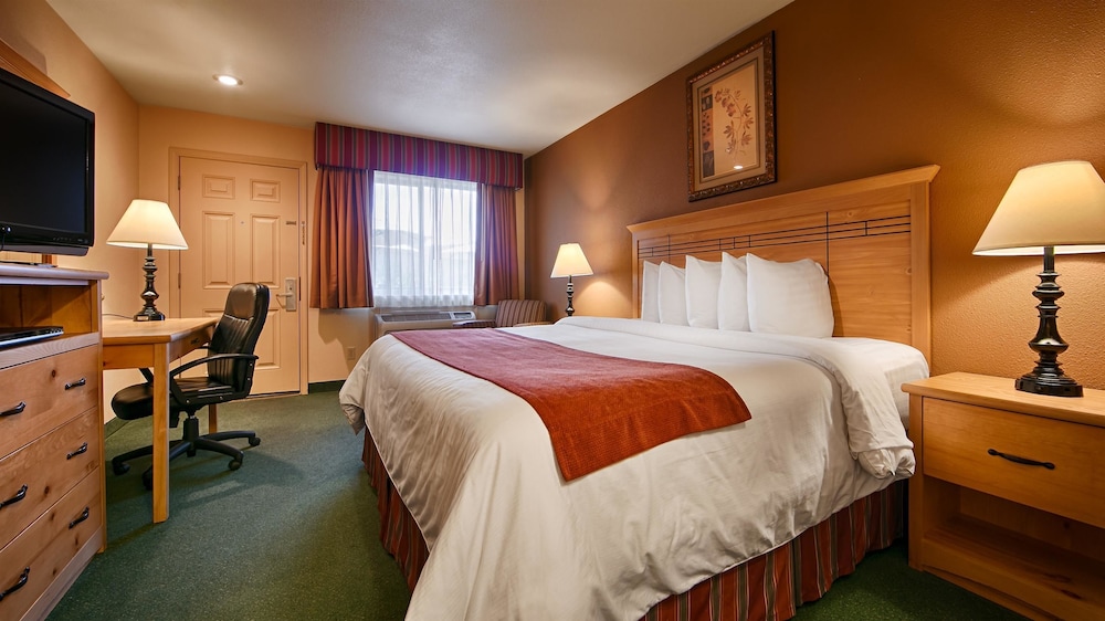 Best Western Plus Hartford Lodge 5/34