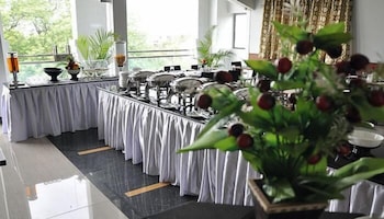 The Nook Hotel 59/68