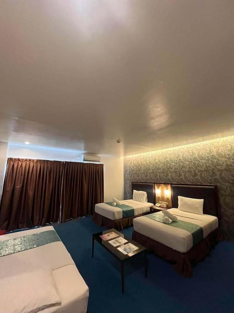 Aozora Seaside Mactan 47/68