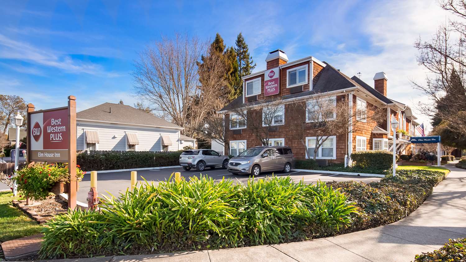 Elm House Inn 47/48