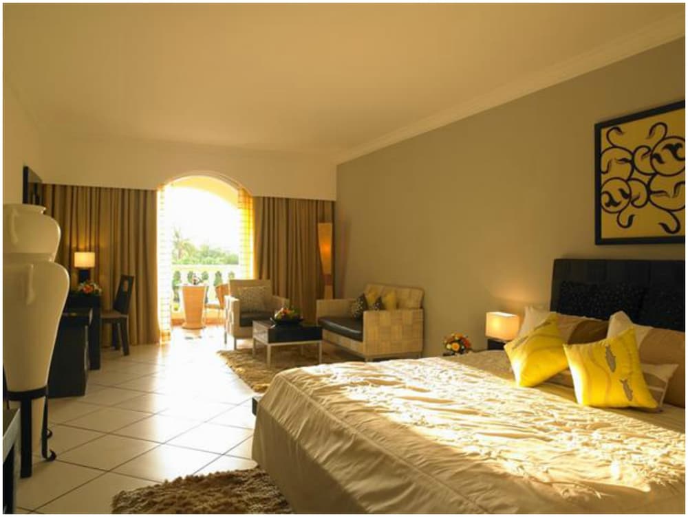 The Zuri White Sands Goa Resort and Casino 15/58