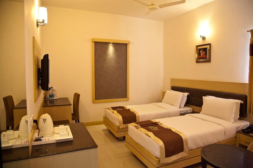 HOTEL PRINCE GARDENS 20/31