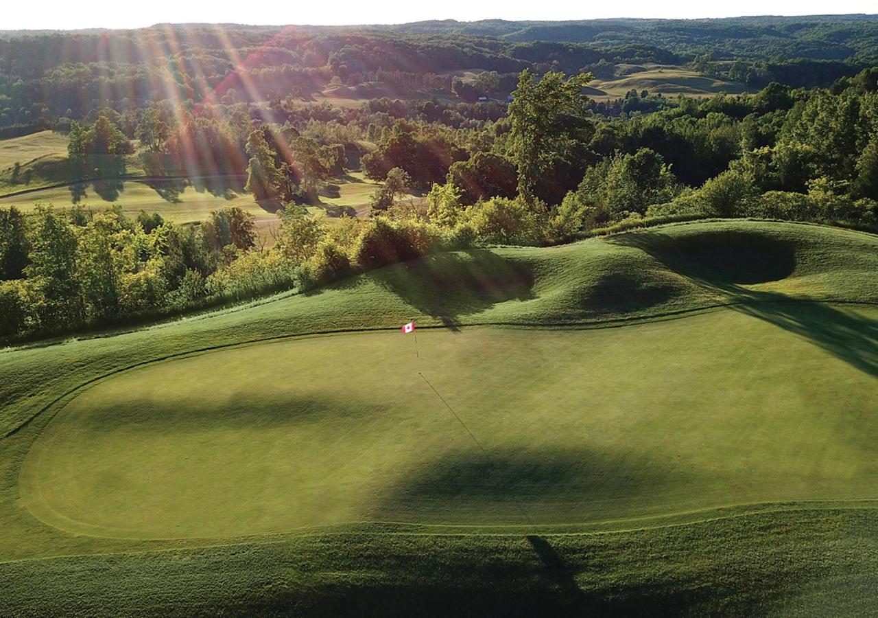 Hockley Valley Resort 25/31