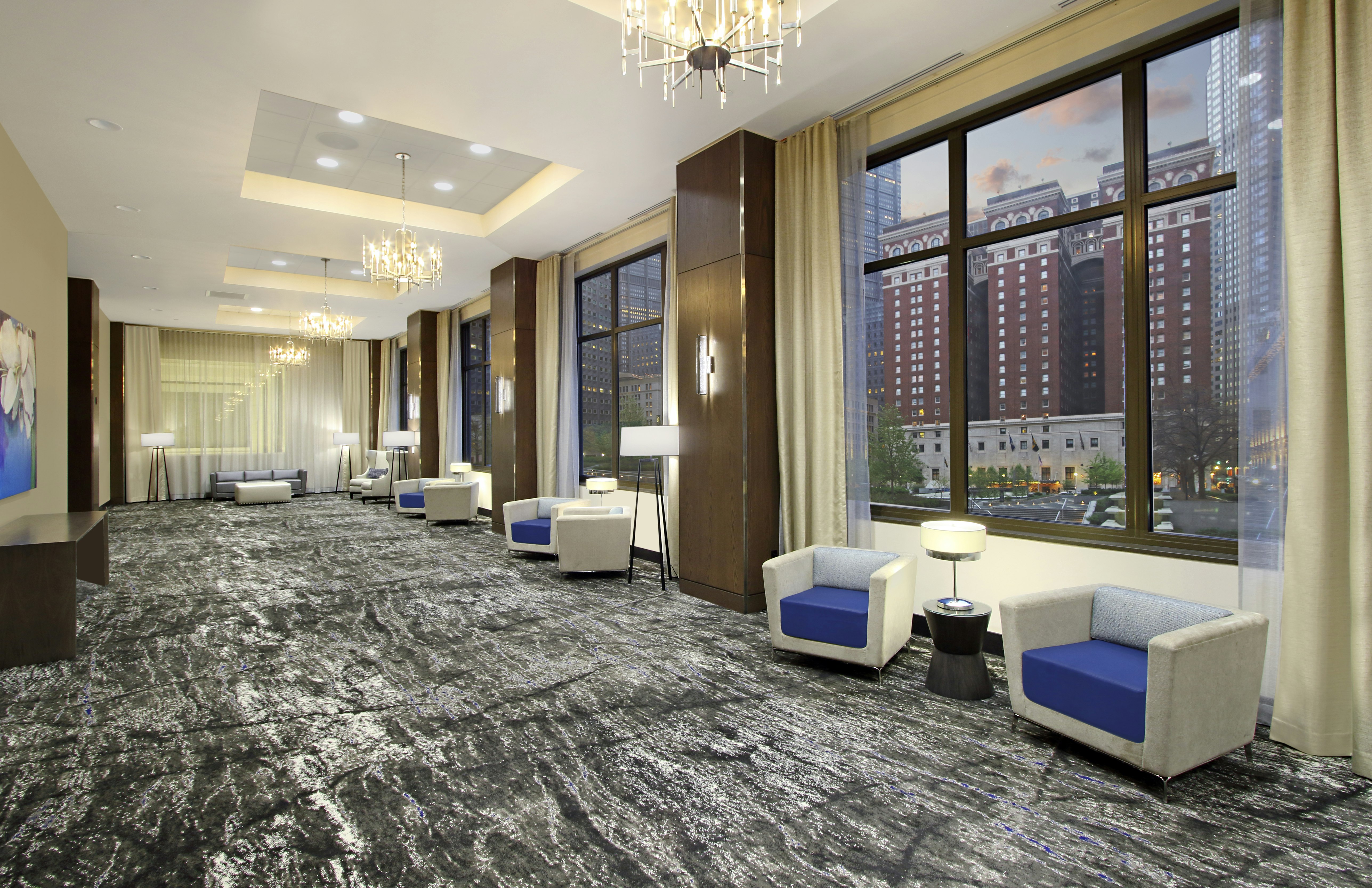 Embassy Suites By Hilton Pittsburgh Downtown 25/57