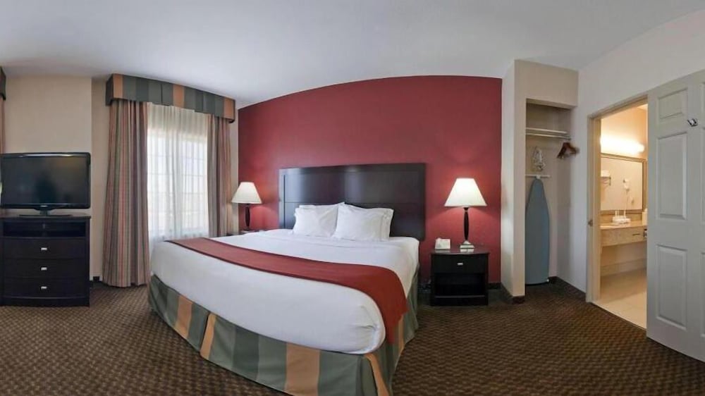 Holiday Inn Express Hotel And Suites Pleasant Prairie Kenosha 8/41