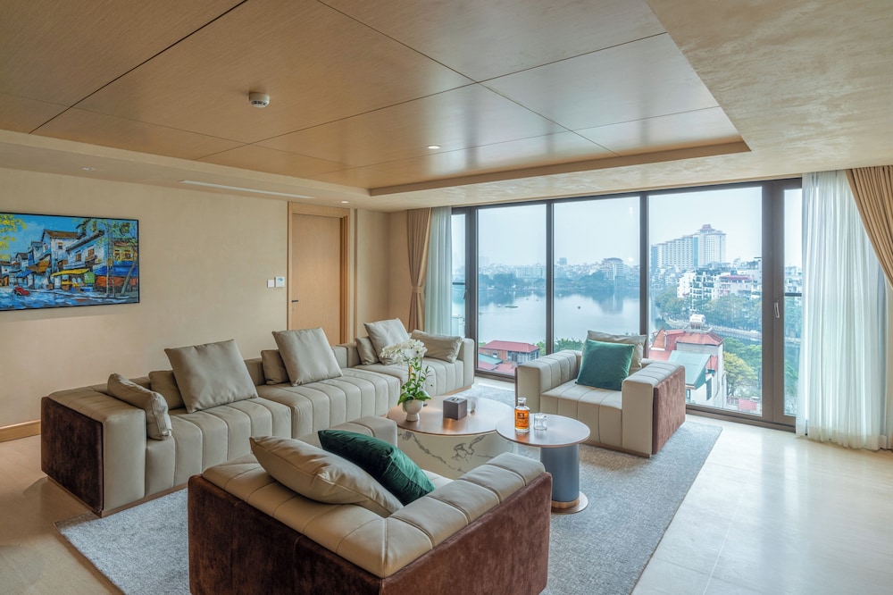 The Five Suites Lilas 24/50