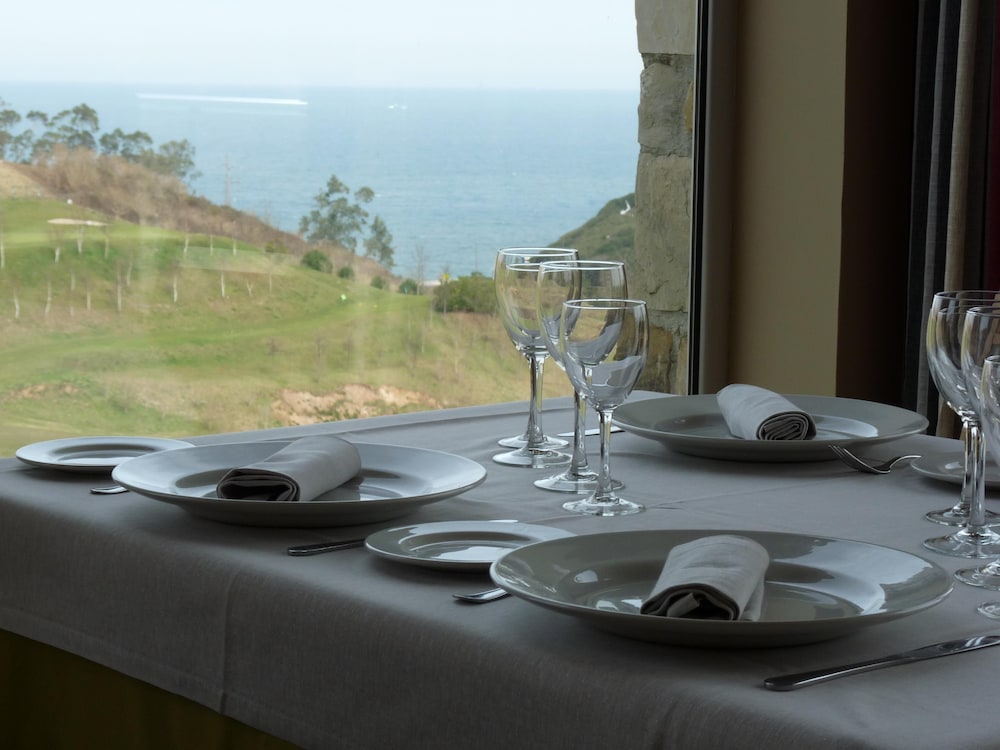 abba Comillas Hotel 14/32