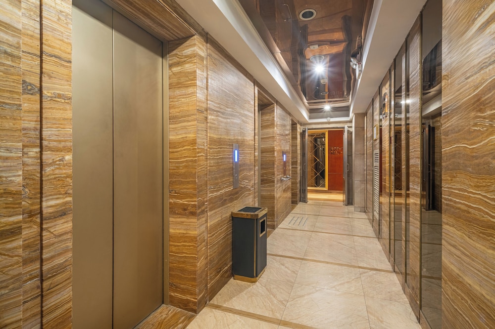 Poltton International Apartment (Foshan Zumiao Lingnan Tiandi Branch) 23/42