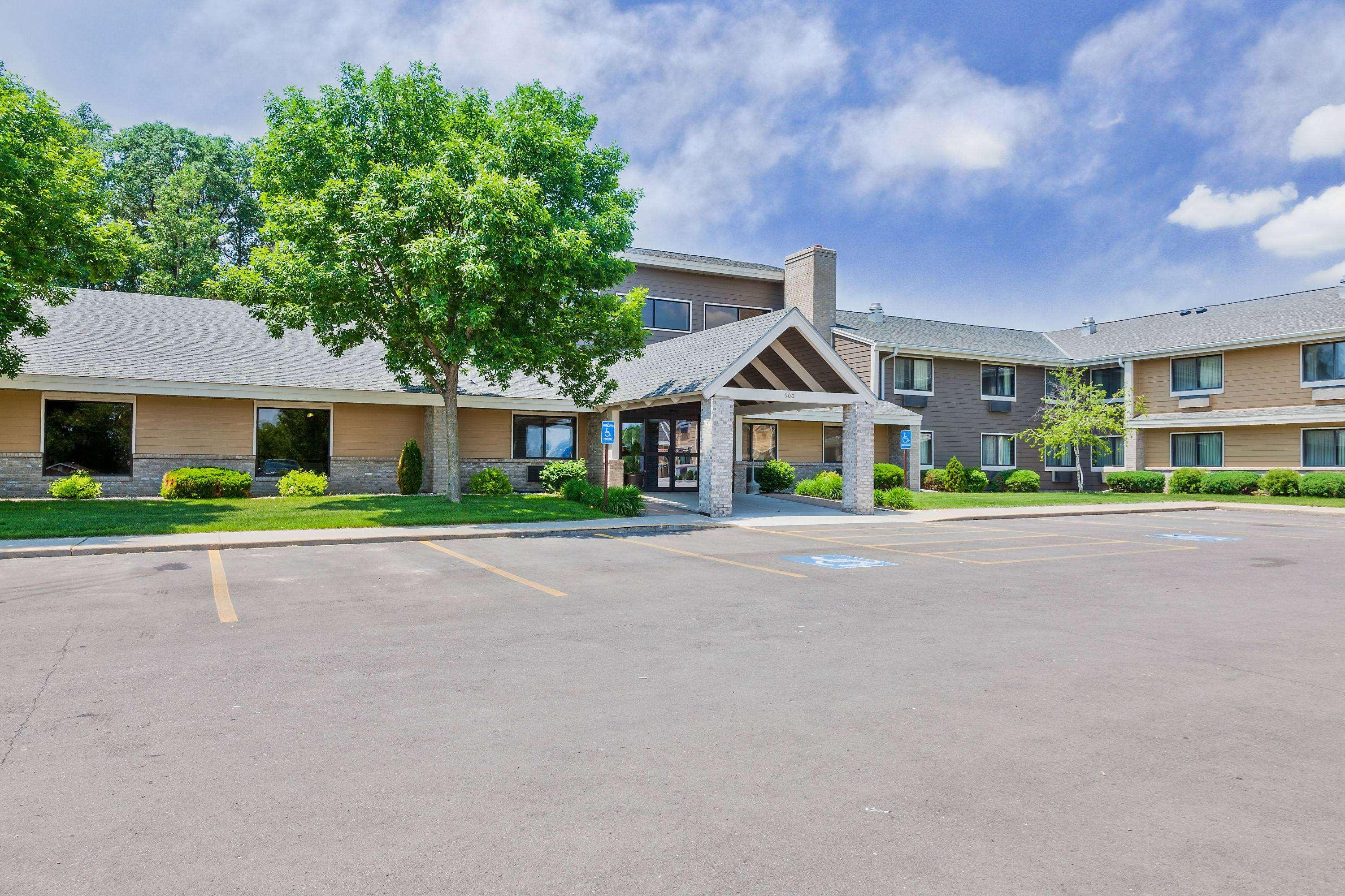 AmericInn by Wyndham Algona 29/30