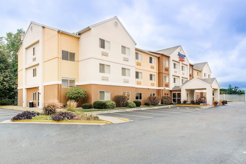 Fairfield Inn Suites By Marriott Canton in CANTON - OH