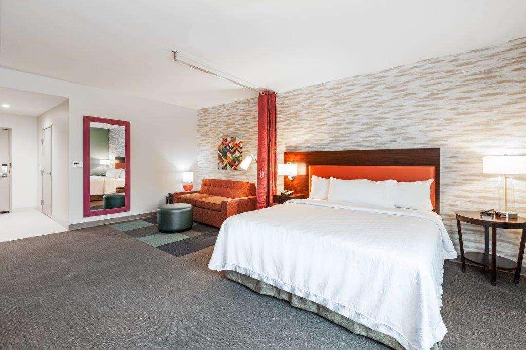 STUDIO, SUITE, KING BED, ACCESSIBLE