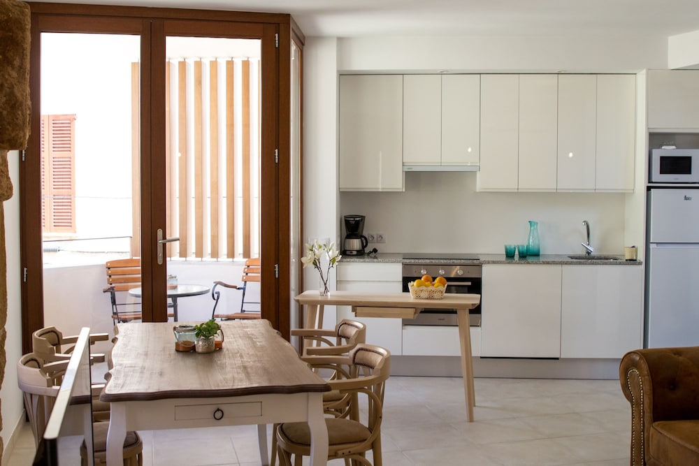 Alcudia Petit 27/50