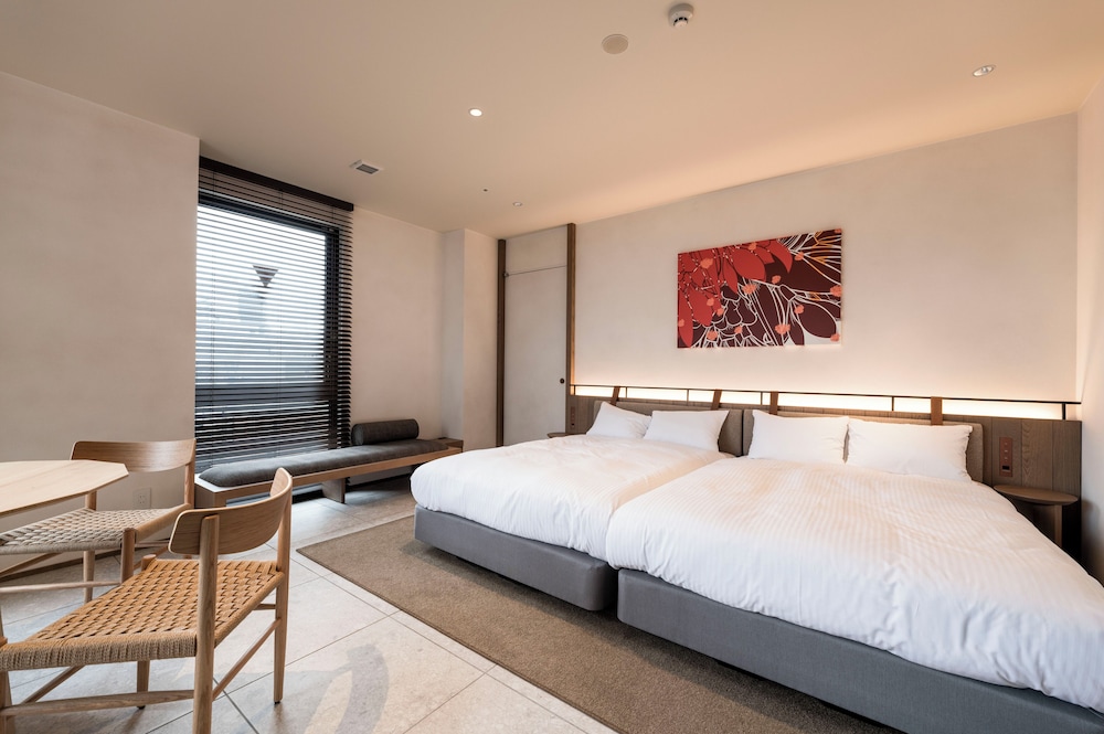 CINQS Hotel 14/50