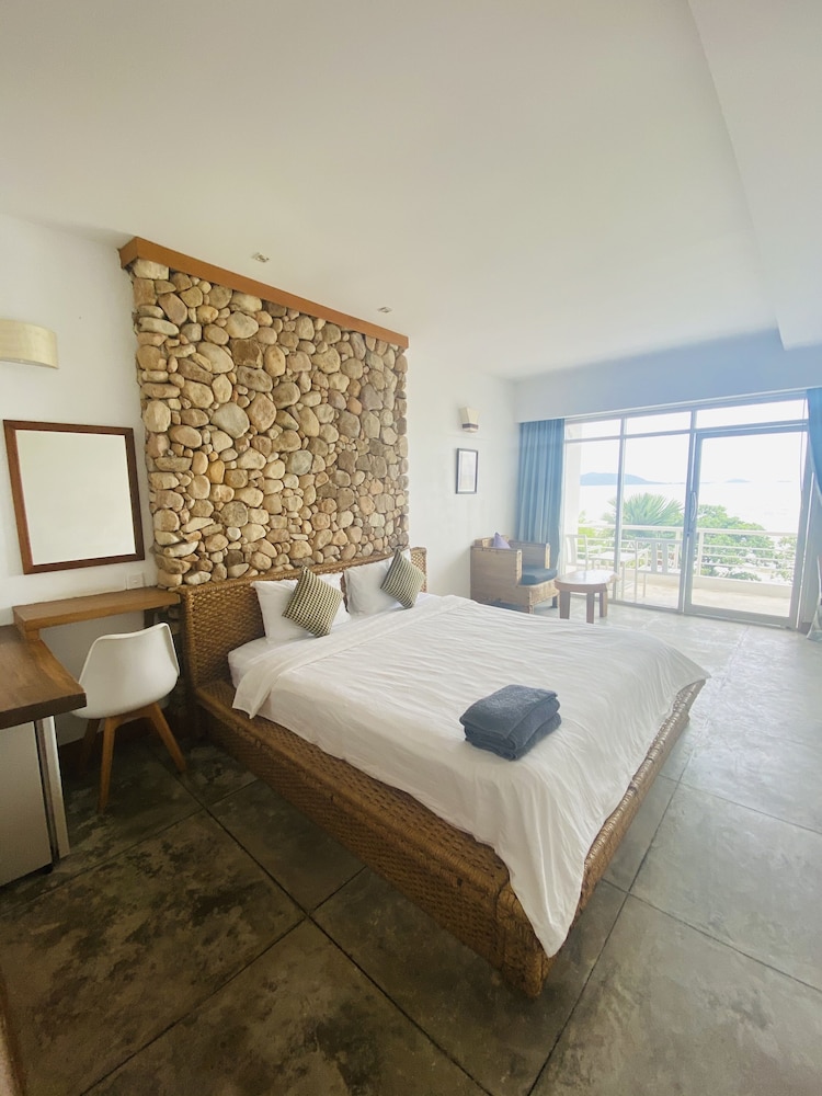 Saravoan Hotel Kep 33/65