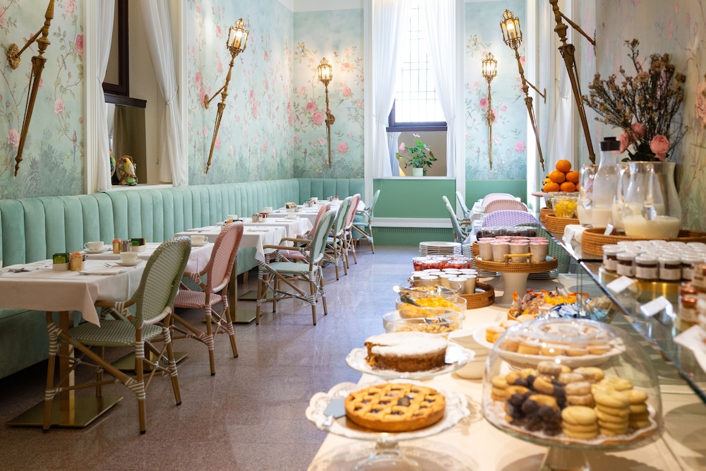 Hotel Gran Duca Di York 38/51