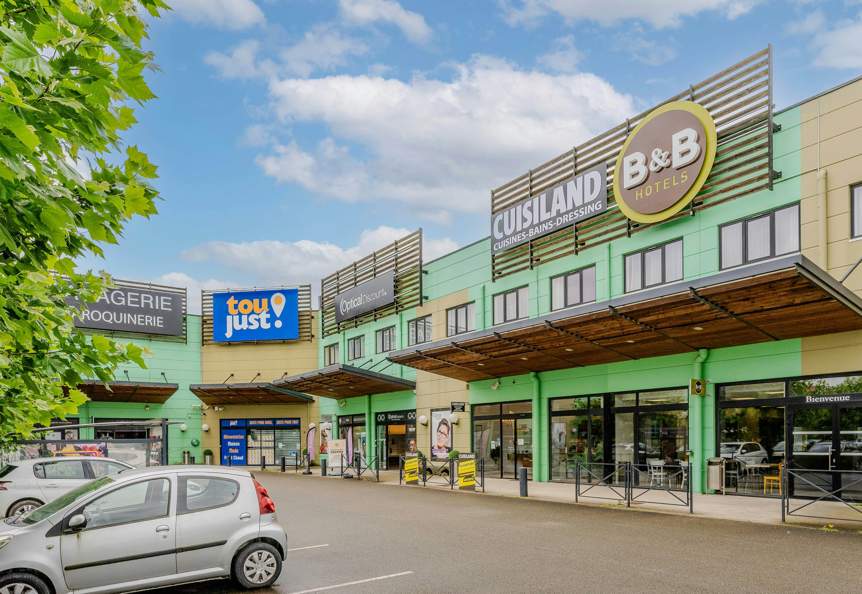 B&B HOTEL Cambrai 33/35