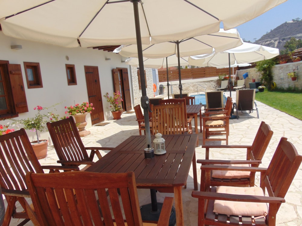 Charalambos Holiday Cottage 31/50