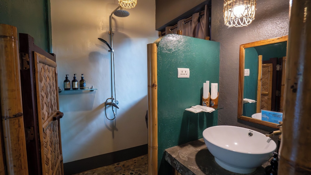 Buko Beach Resort - Adults Only 72/73