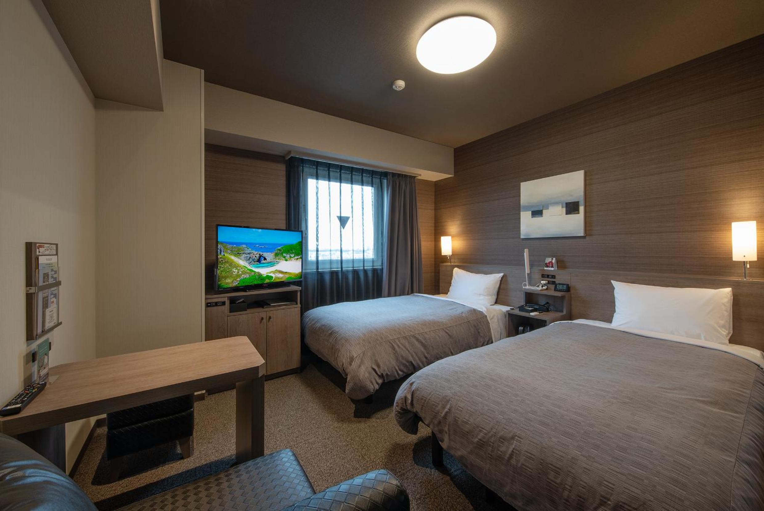 Hotel Route-Inn Ichihara 20/50