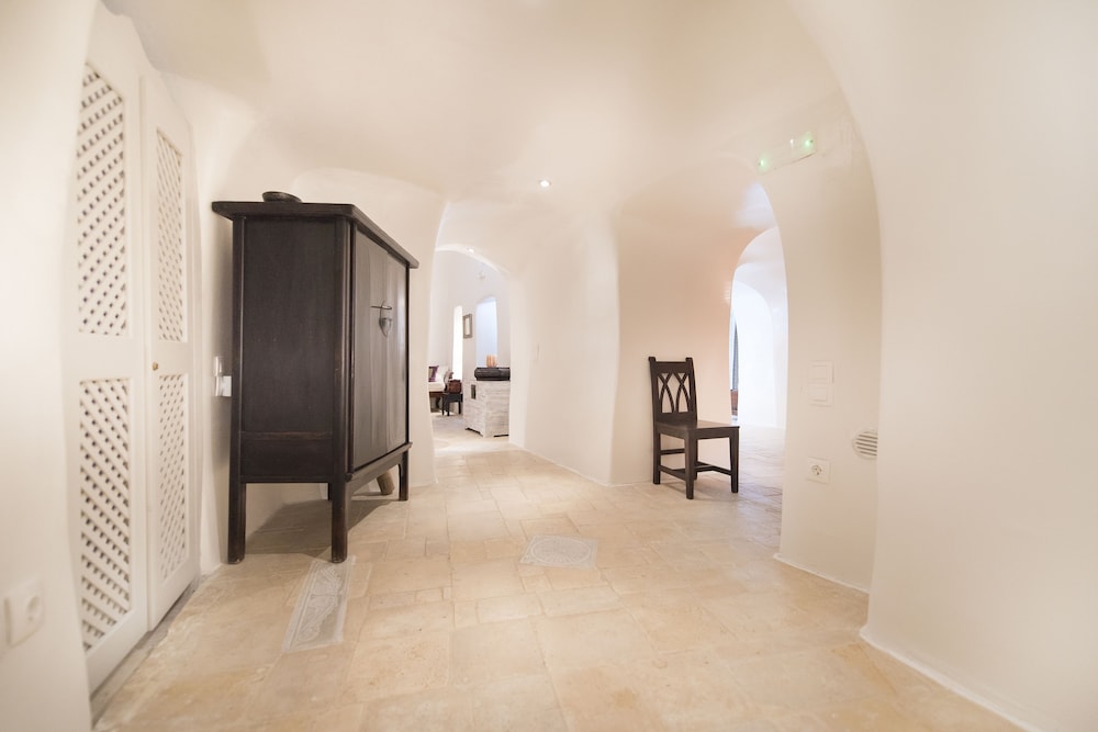 Heliophos Boutique Hotel 5/50