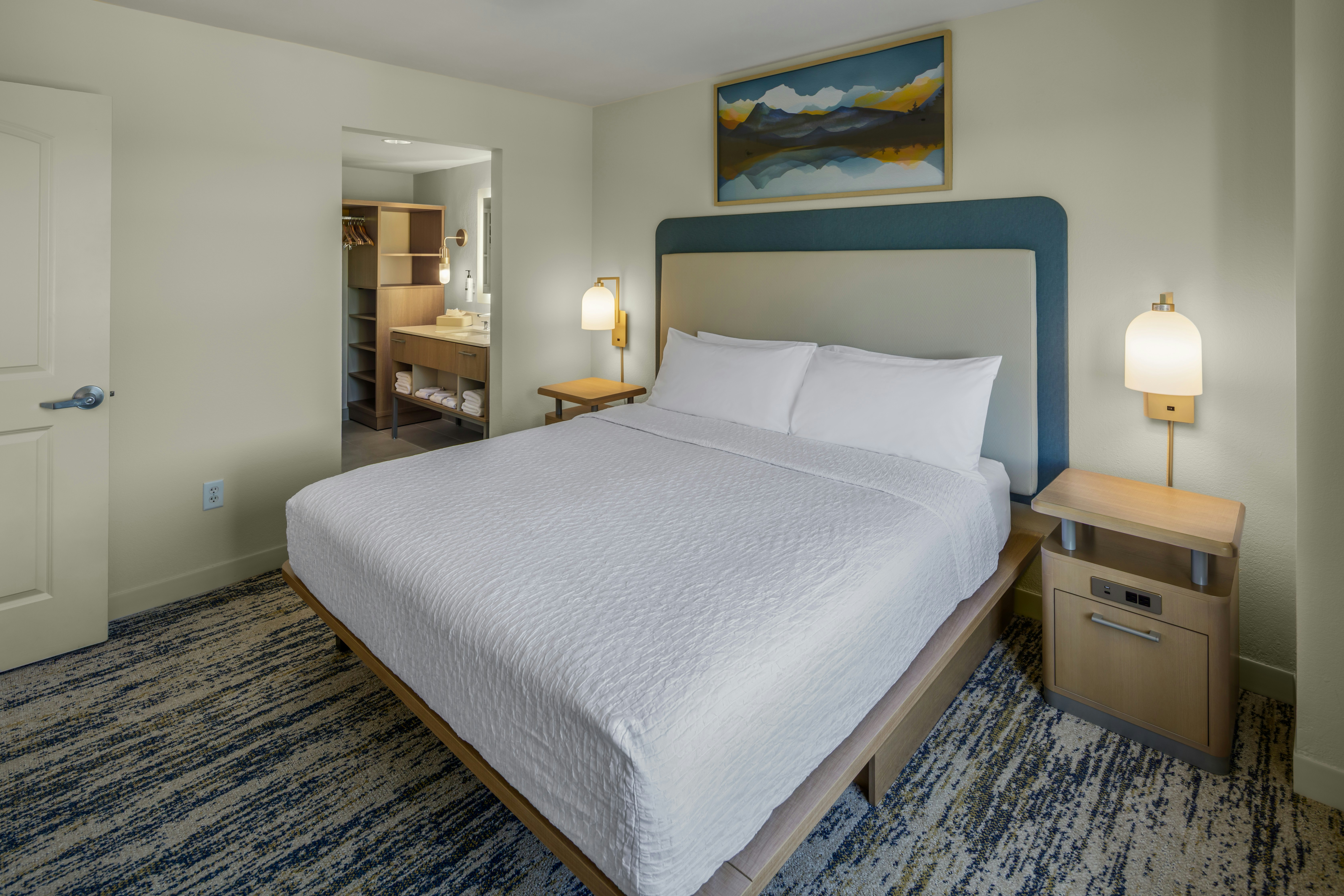 1 Bedroom, Suite, King Bed