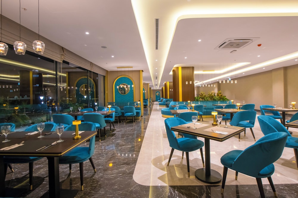 Crowne Plaza Yalova 52/66