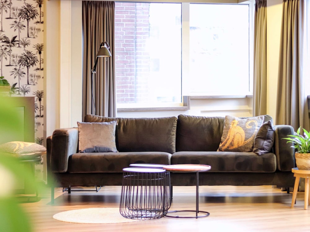 Mercure Hotel Tilburg Centrum 50/67