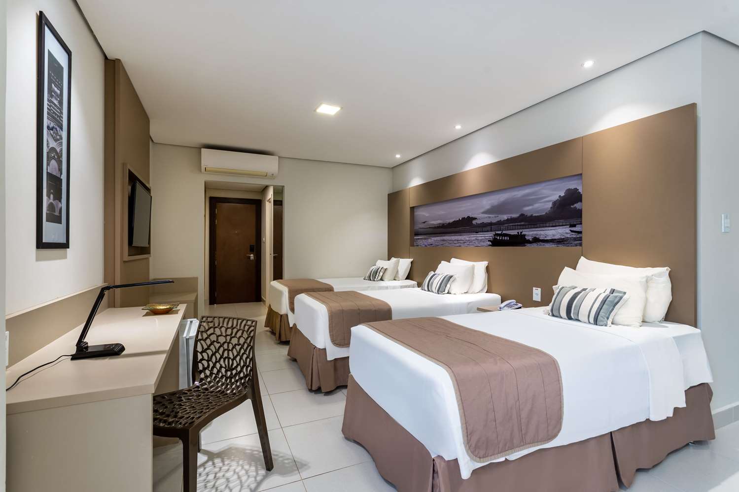 Tryp by Wyndham Manaus 4/27
