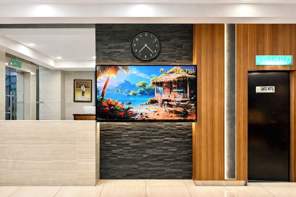 Swiss Hotel 15/70