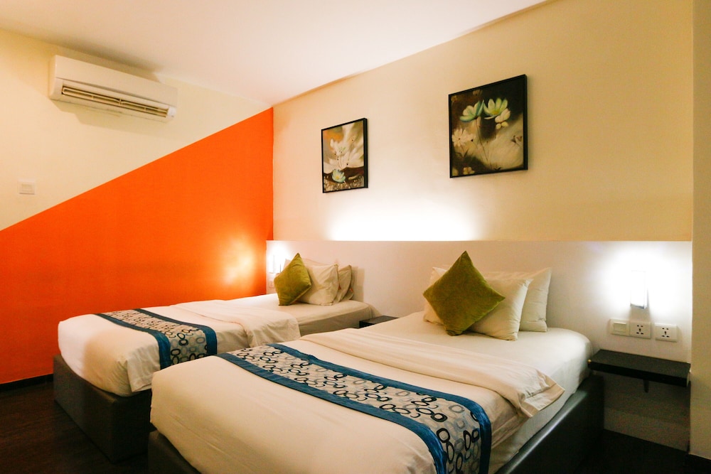 Swing & Pillows at Golden Roof Hotel Ampang, Ipoh 35/62