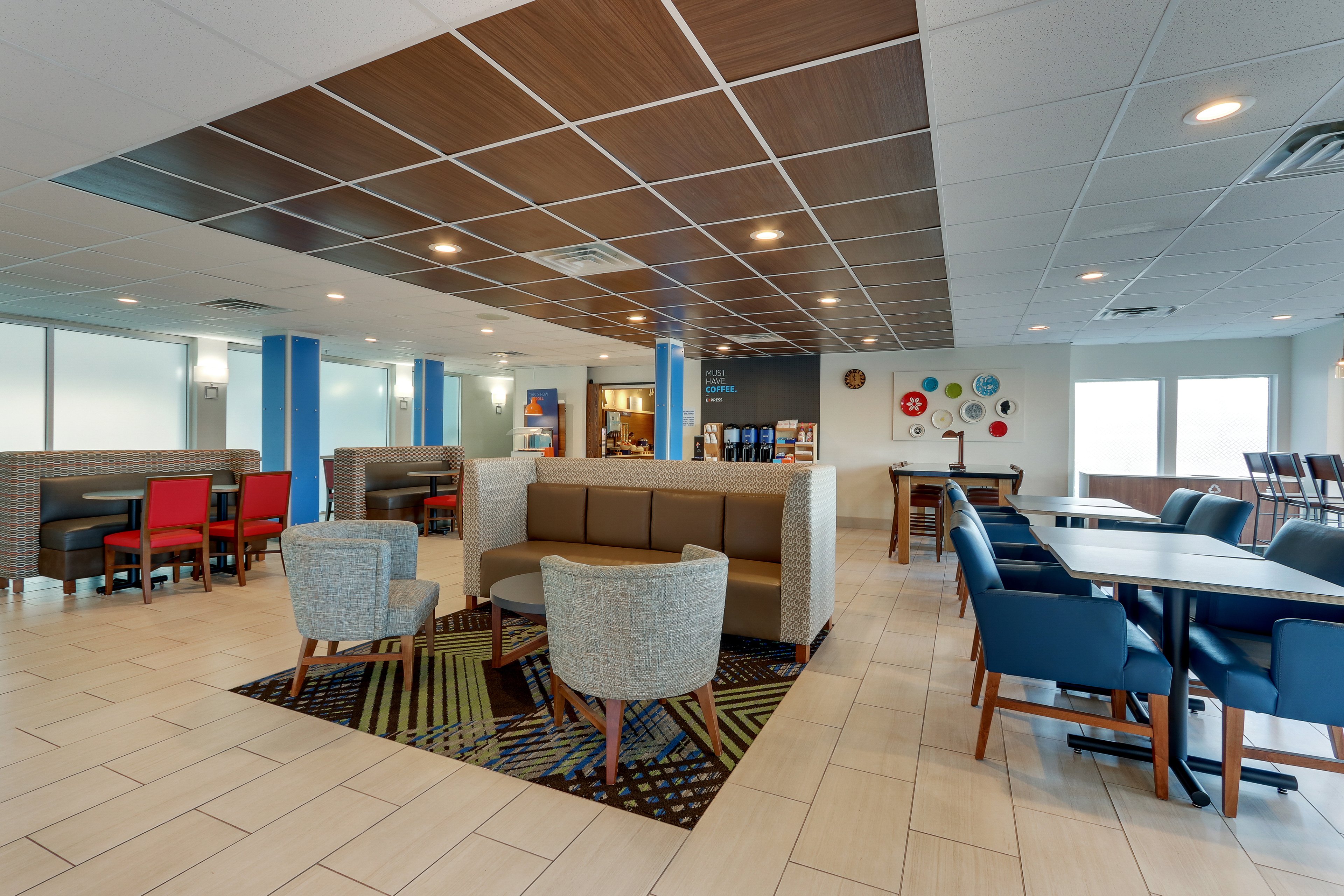 Holiday Inn Express Cincinnati North - Monroe 38/51