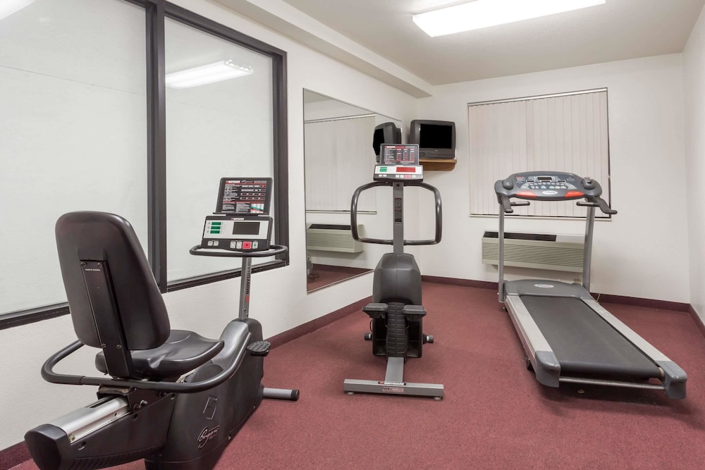 SureStay by Best Western Prince Frederick 35/49