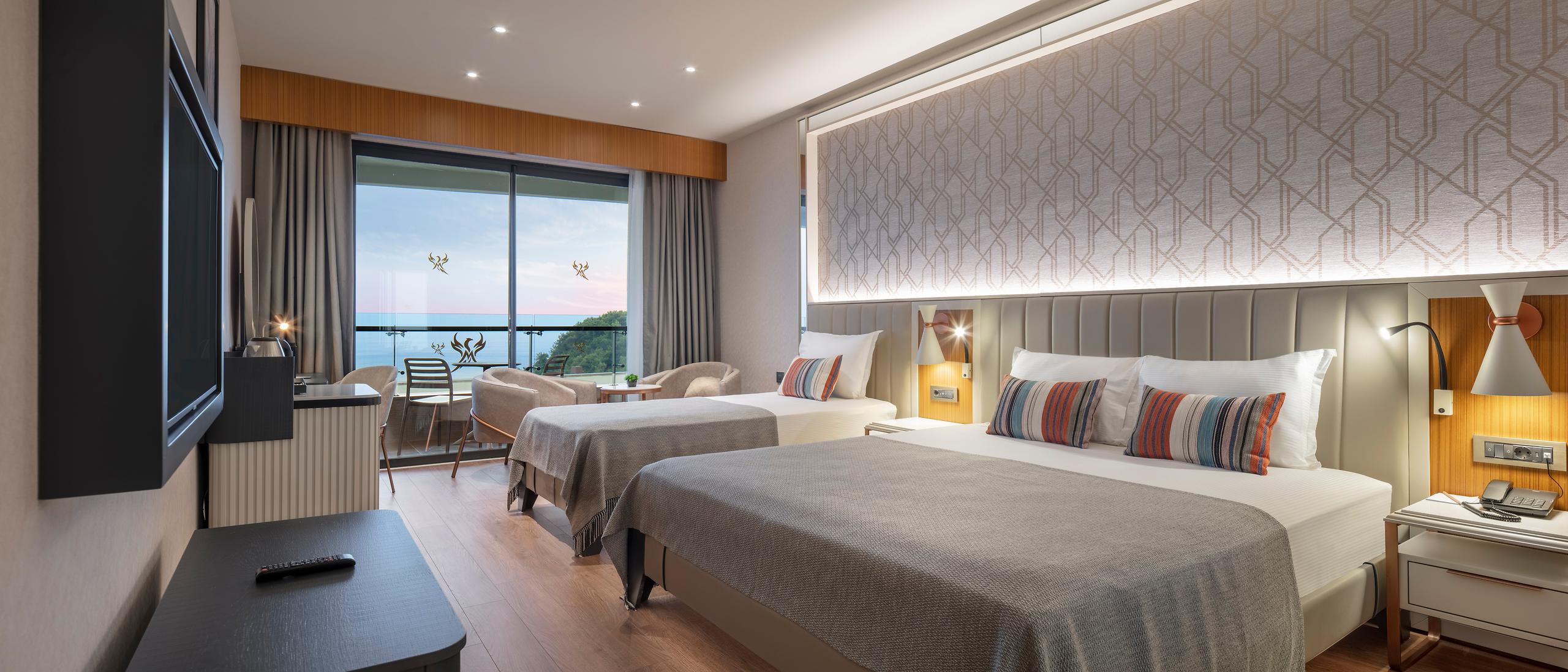 Single Superior Swim Up Room Sea View
