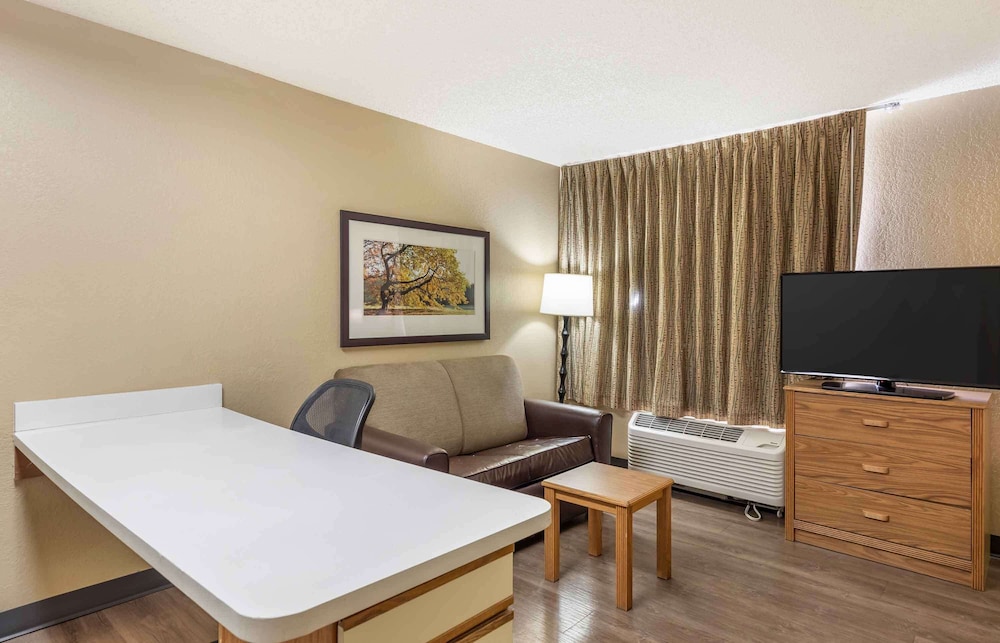 Extended Stay America - Jacksonville-Salisbury Rd-Southpoint 14/46