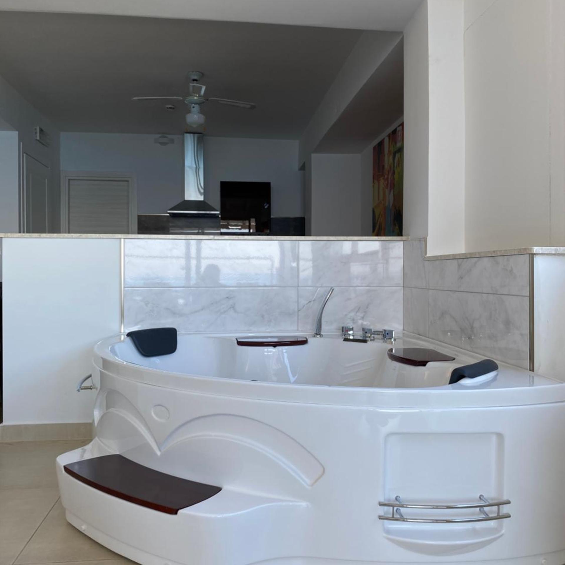 ApartHotel Tysandros 6/50